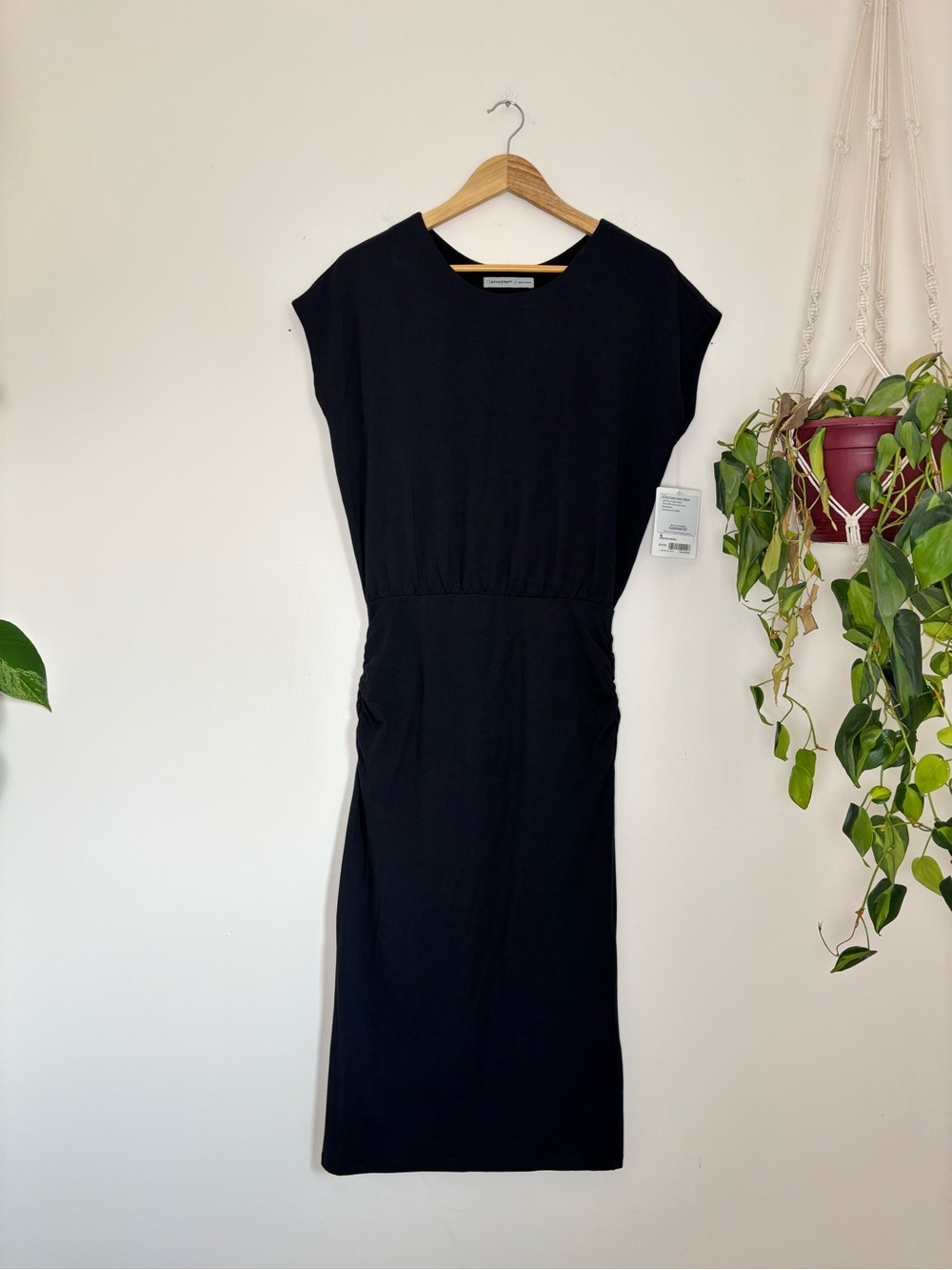 Athleta Horizons Black Midi - Picture 2 of 7